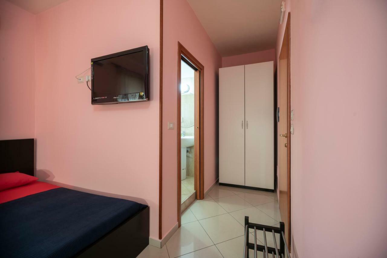 Sun And Beach Catona Di Reggio Calabria Екстер'єр фото